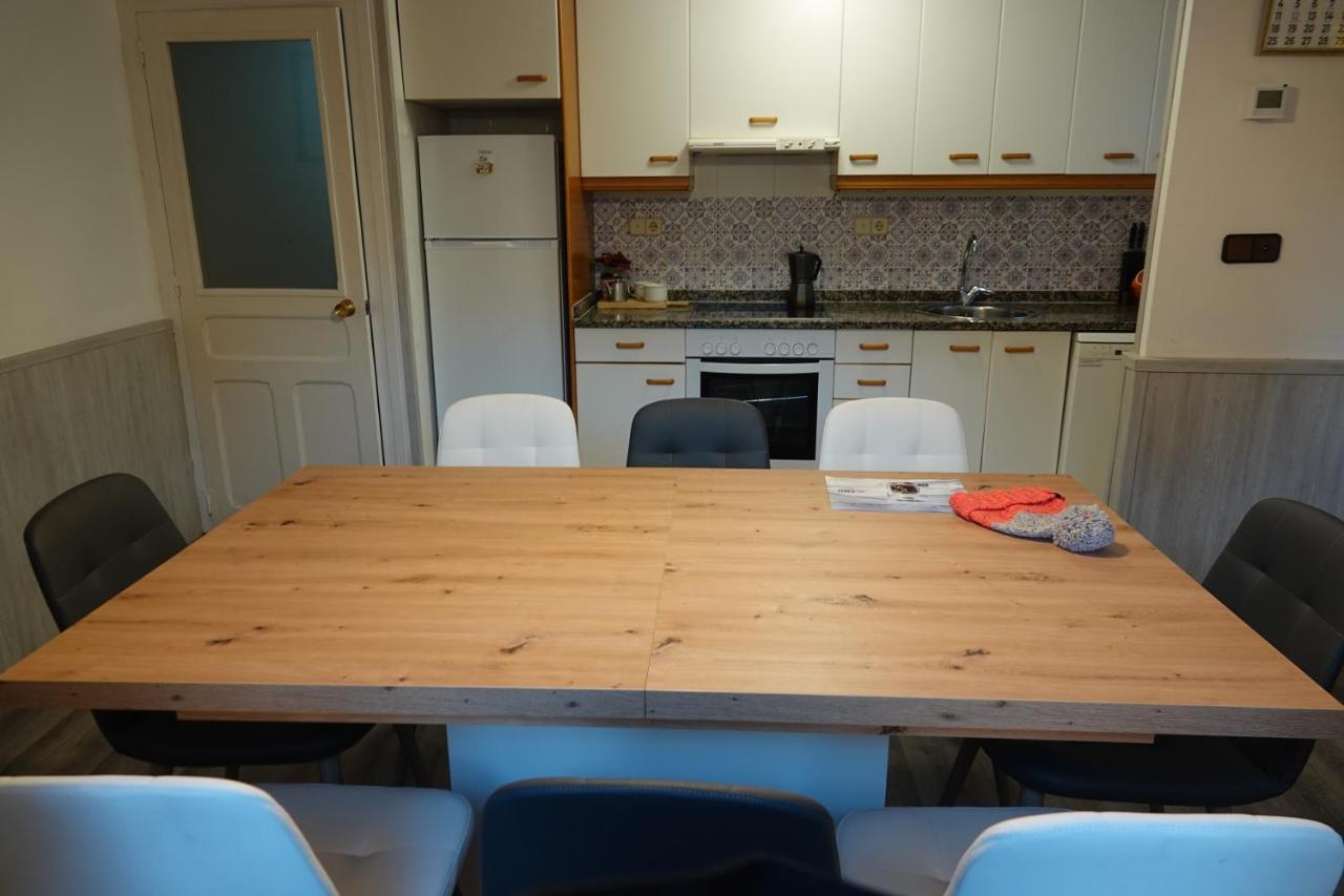 Вилла Cirjuana, Casa En El Centro Con Agradable Jardin Y Barbacoa By Pirineos 360 Бьескас Экстерьер фото