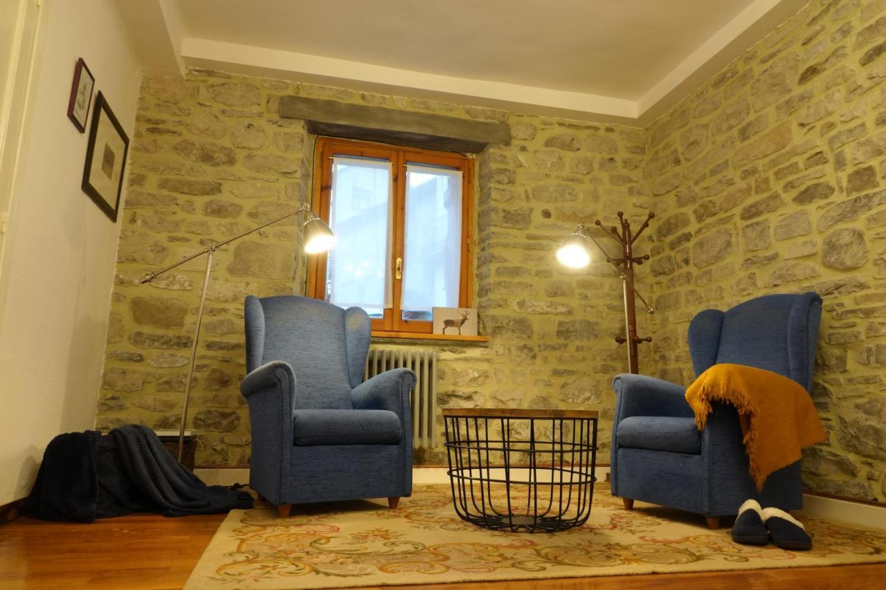Вилла Cirjuana, Casa En El Centro Con Agradable Jardin Y Barbacoa By Pirineos 360 Бьескас Экстерьер фото