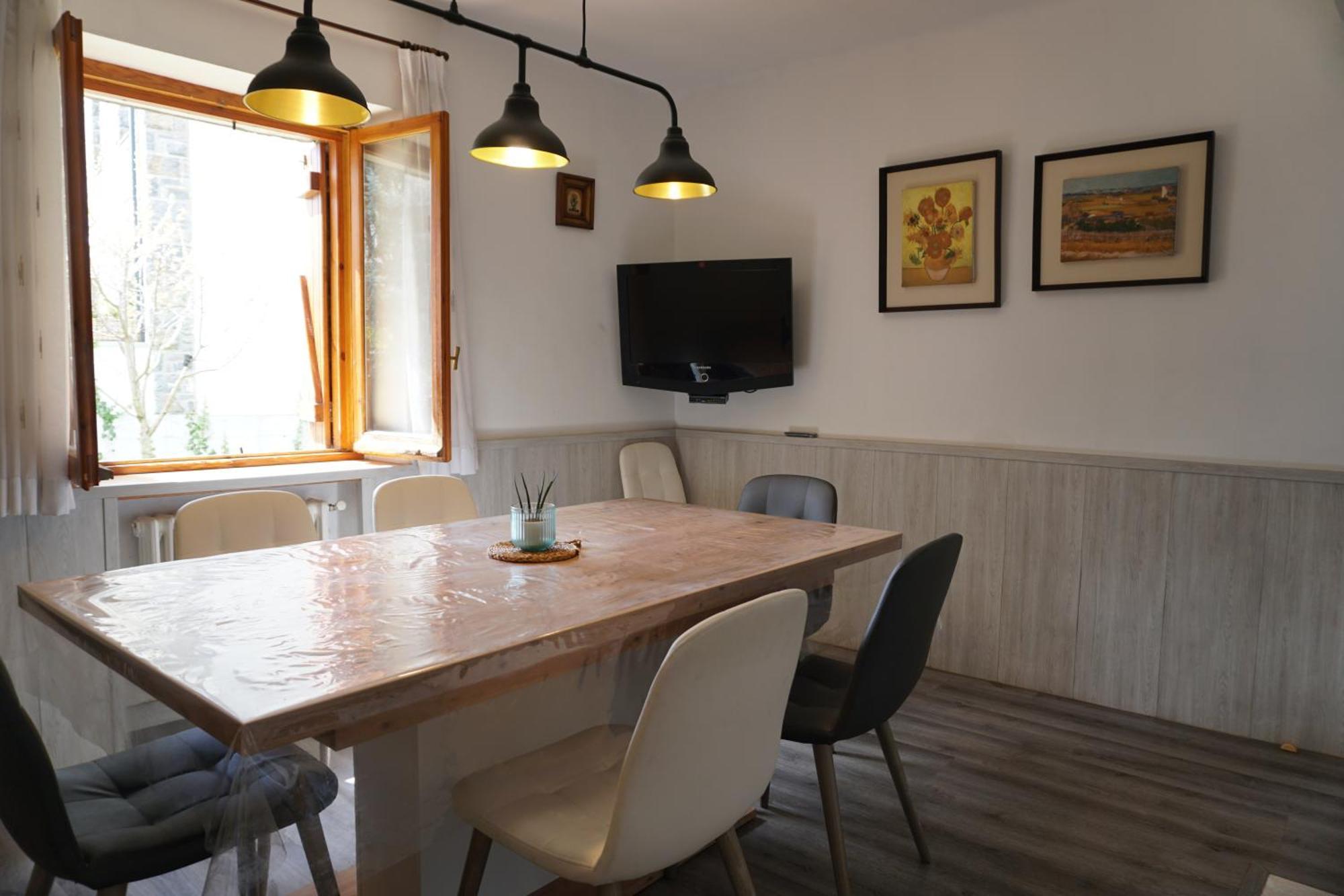 Вилла Cirjuana, Casa En El Centro Con Agradable Jardin Y Barbacoa By Pirineos 360 Бьескас Экстерьер фото